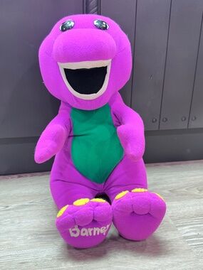 90s Singing and Talking Barney